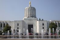 Oregon State Capitol (Salem, Oregon)