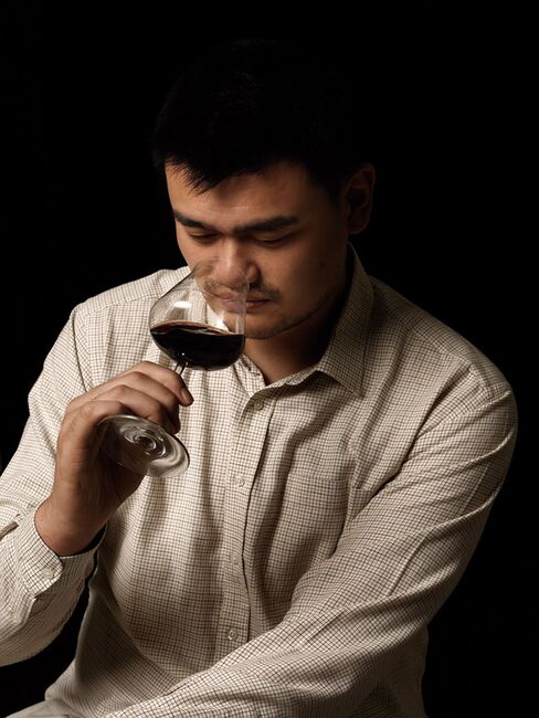 Yao Ming took to Crowdfunder to offer fans shares in his Napa Valley–based Yao Family Wines for $5,000 and up.