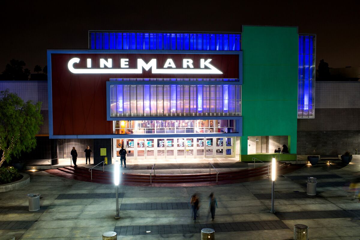 Universal, Cinemark Agree to Change the Way Movies Are Released Bloomberg