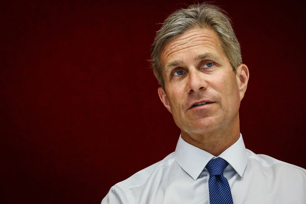 Sprott CEO Hunting for Bargains Among BeatenUp Gold Miners Bloomberg