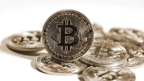 Bitcoin Tests the Year’s Lows as Ukraine Crisis Rocks Markets