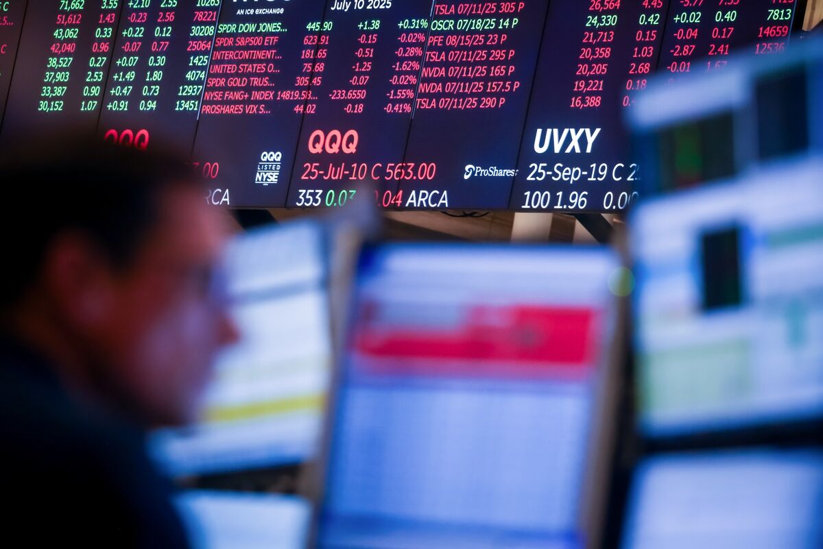 assets.bwbx.io image