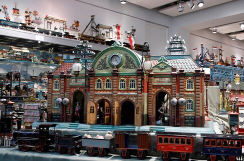 Antique Toy Trains