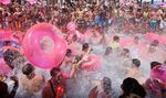 Victoria's Secret PINK Nation Hosts Spring Break Beach Party in Cancun, Mexico
