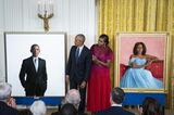 Official White House Portraits Of Barack And Michelle Obama Unveiled