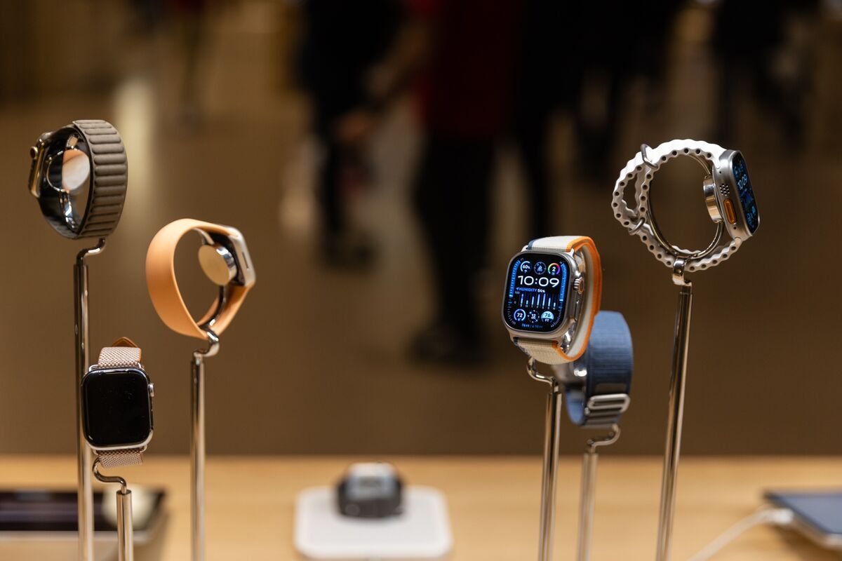 Bureau en 2024 gros apple watch