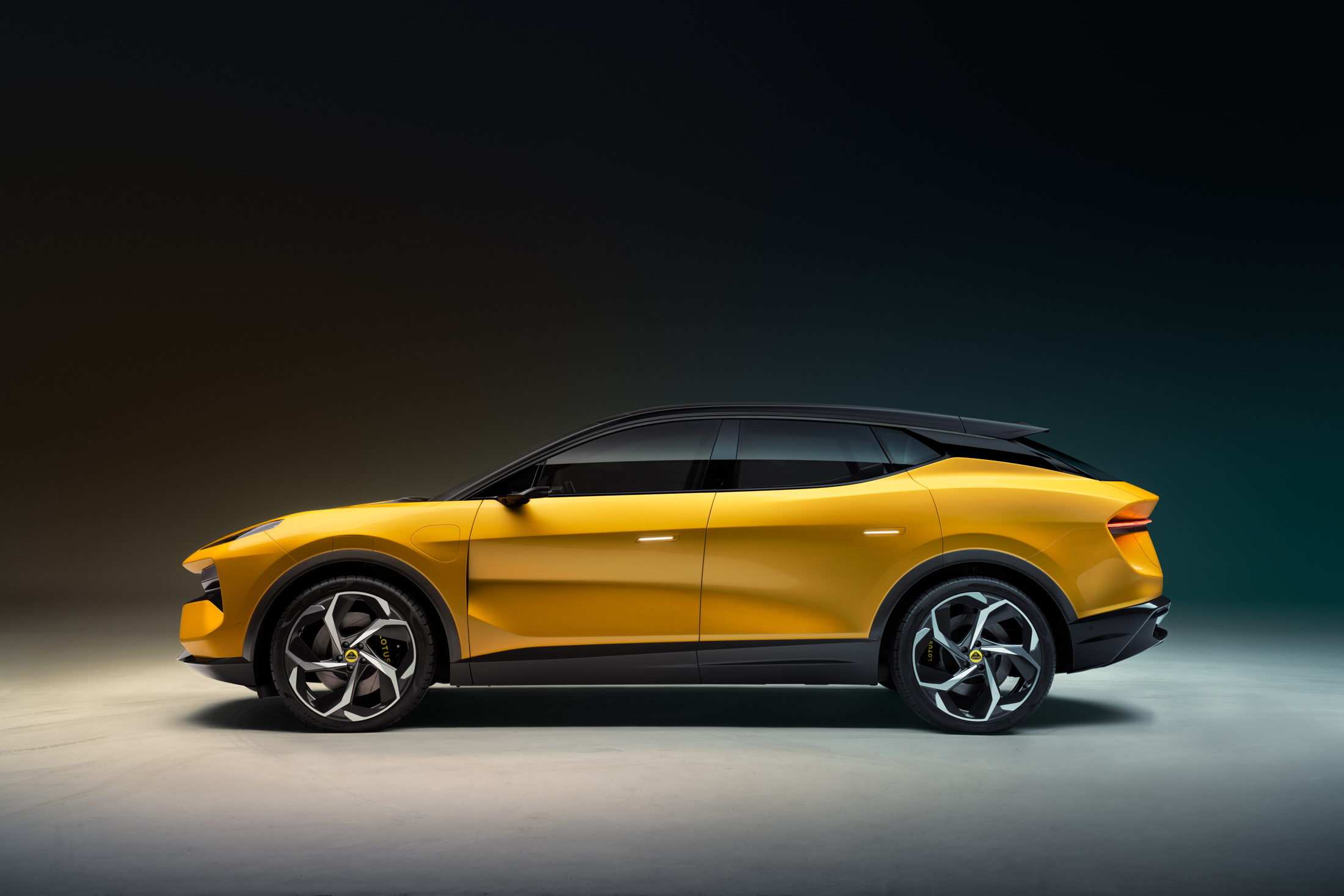 New Lotus Eletre Electric SUV Is Major ChinaMade Pivot for UK Sports