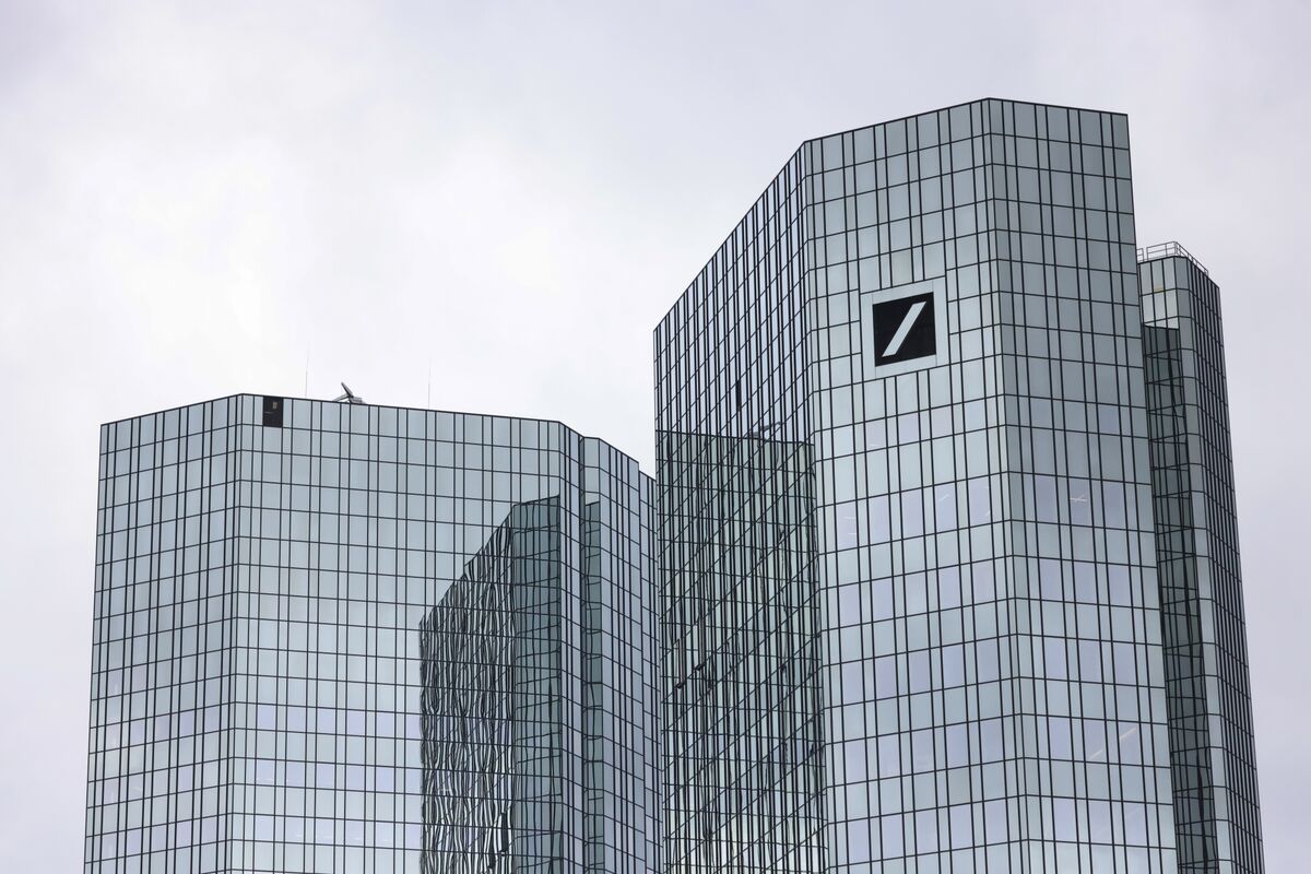 Deutsche Bank Tries to Tackle Compliance Hurdles for Public Blockchains -  Bloomberg