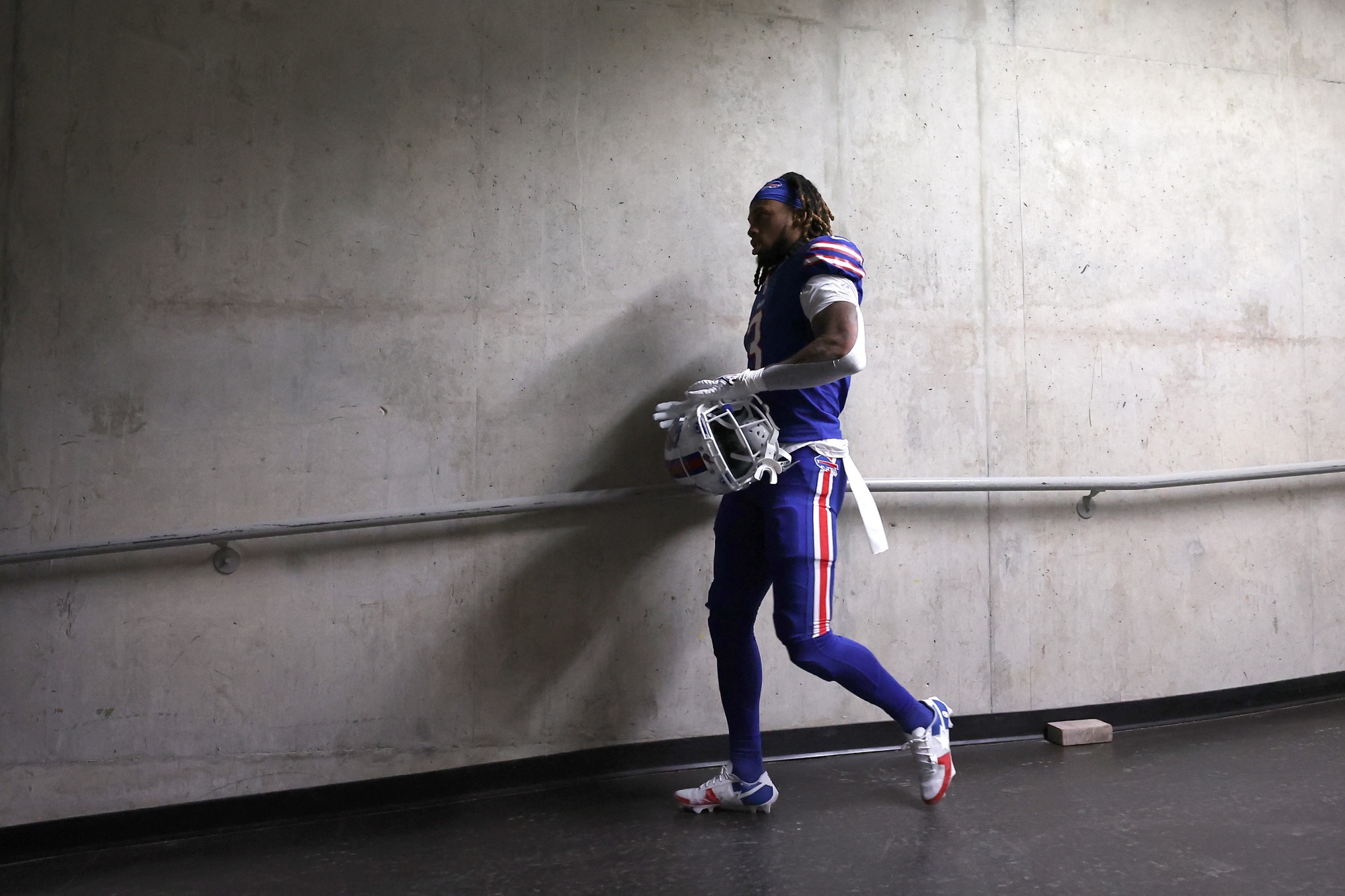 Buffalo Bills player Damar Hamlin hits Capitol Hill to tout CPR