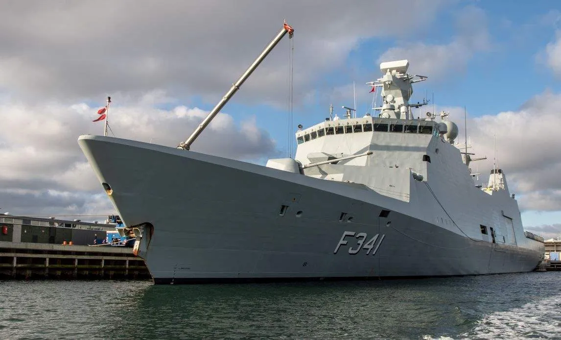The Danish frigate HDMS Absalon will be sent to the Gulf of Guinea.