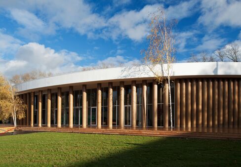 Garage's previous temporary pavilion by Japanese architect Shigeru Ban.