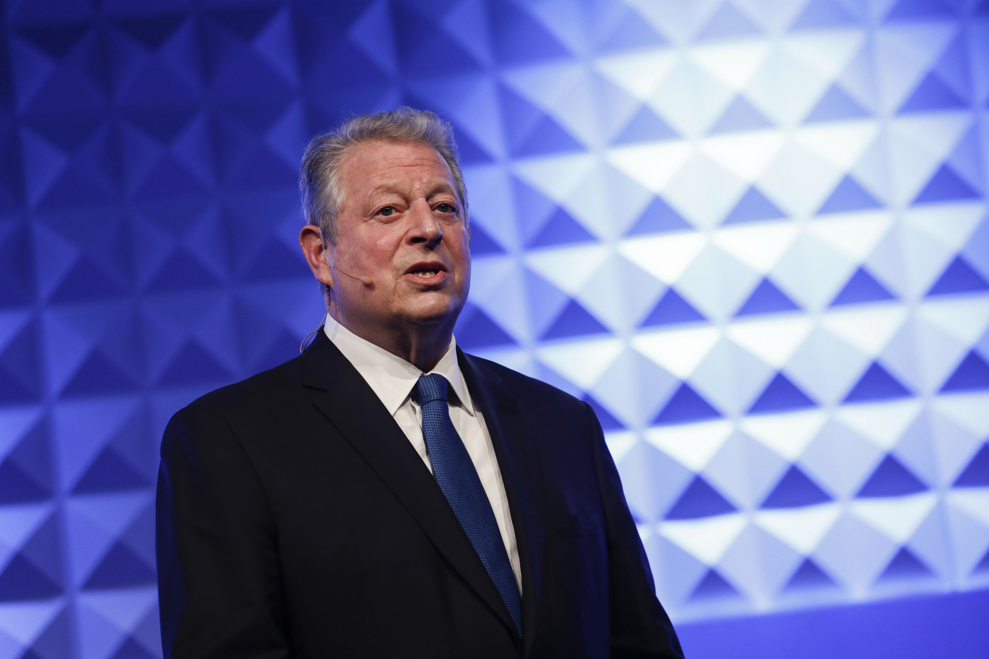 Gore Says Climate Crisis Is Like ‘Hike Through Book of Revelation