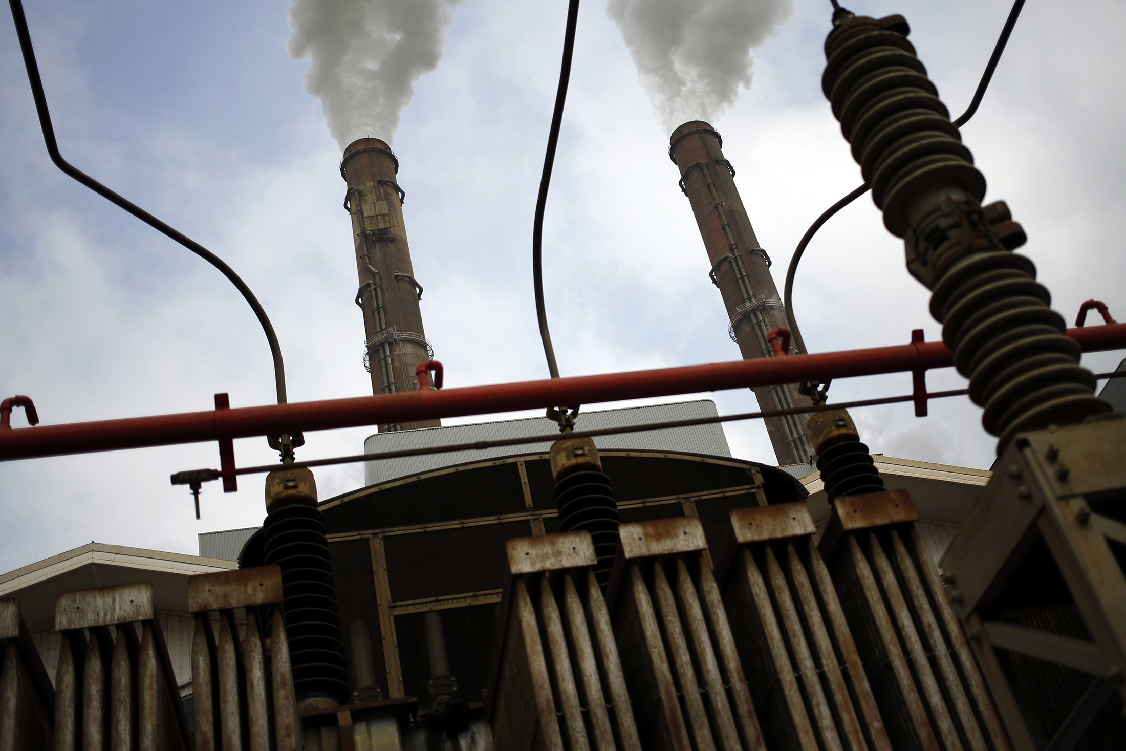 Trump Backs Kentucky Power Plant Burning Coal From Donor Murray Bloomberg