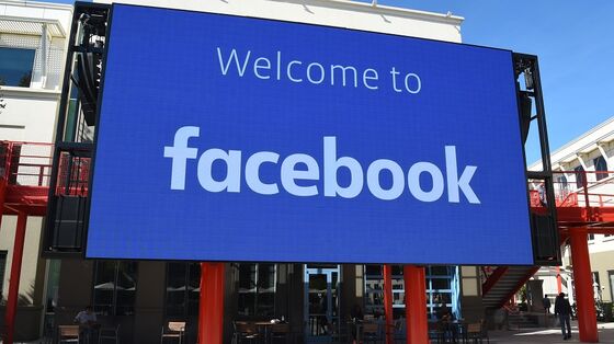 Facebook to Block New Political Ads a Week Before Election Day