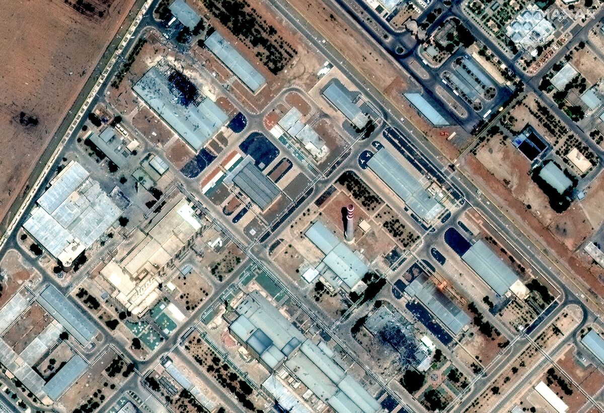 🟪"Riunion d'emergenza dell'AIEA: valutazione degli attacchi israeliani alle strutture nucleari iraniane"