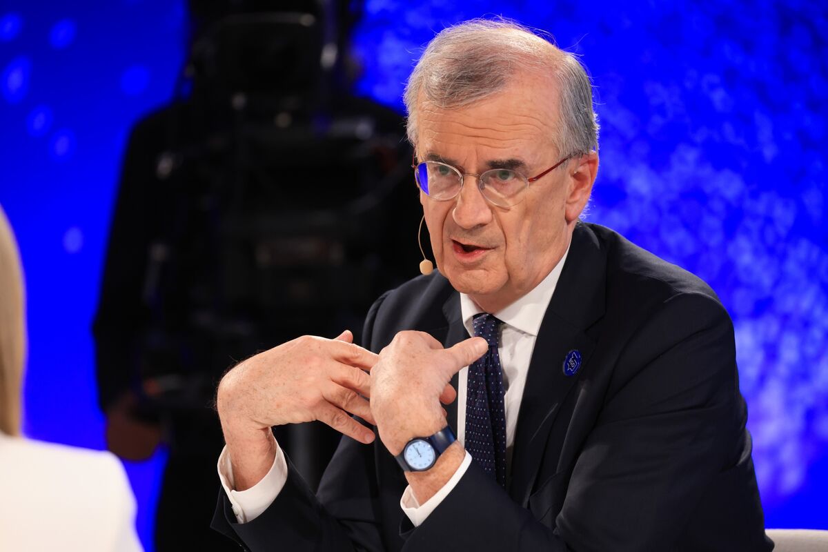 ⚫️ BLOOMBERG: La BCE pronta a intervenire contro il rallentamento dell'inflazione secondo Francois Villeroy de Galhau
