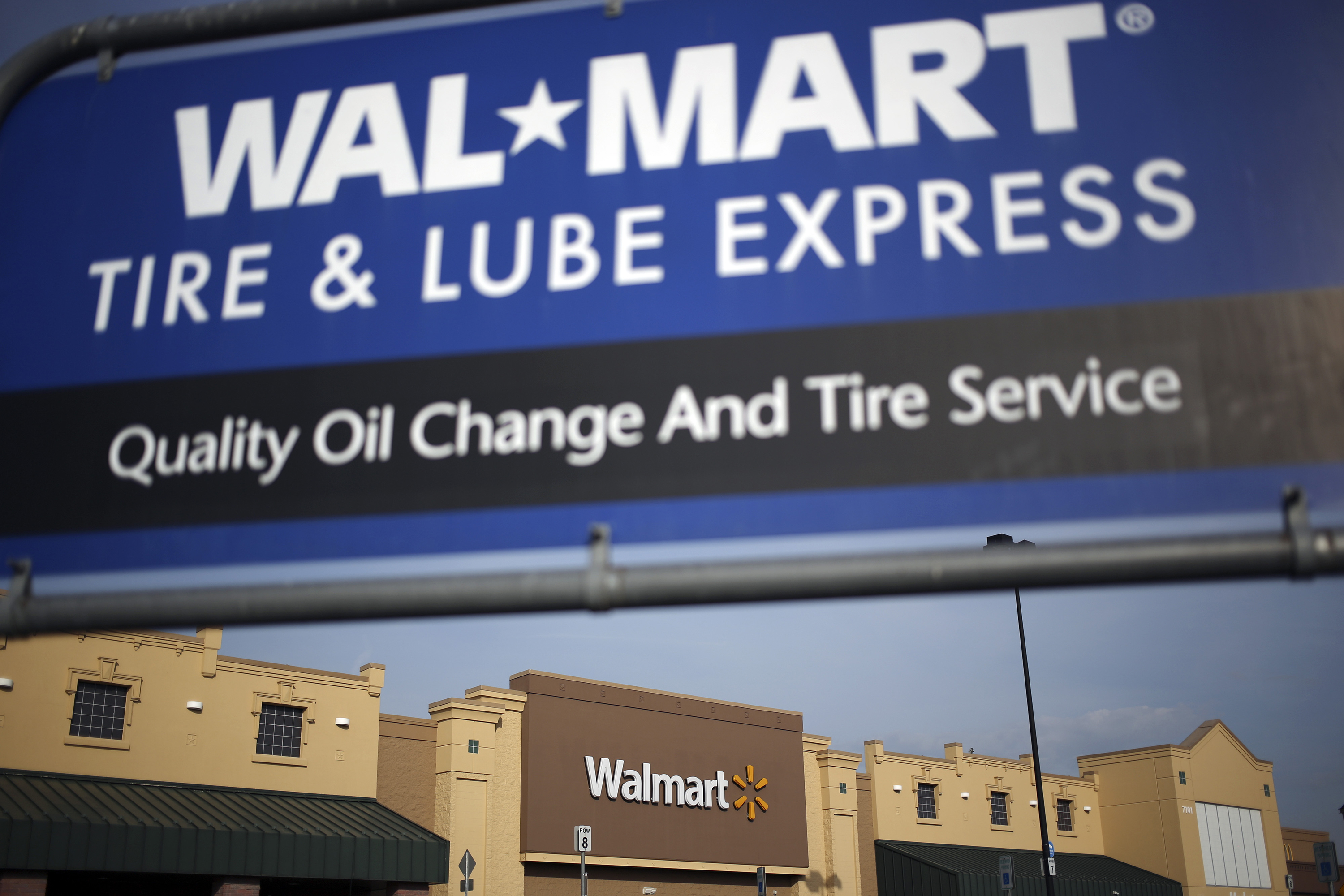 Walmart Car Care Center - 1pgpl1s