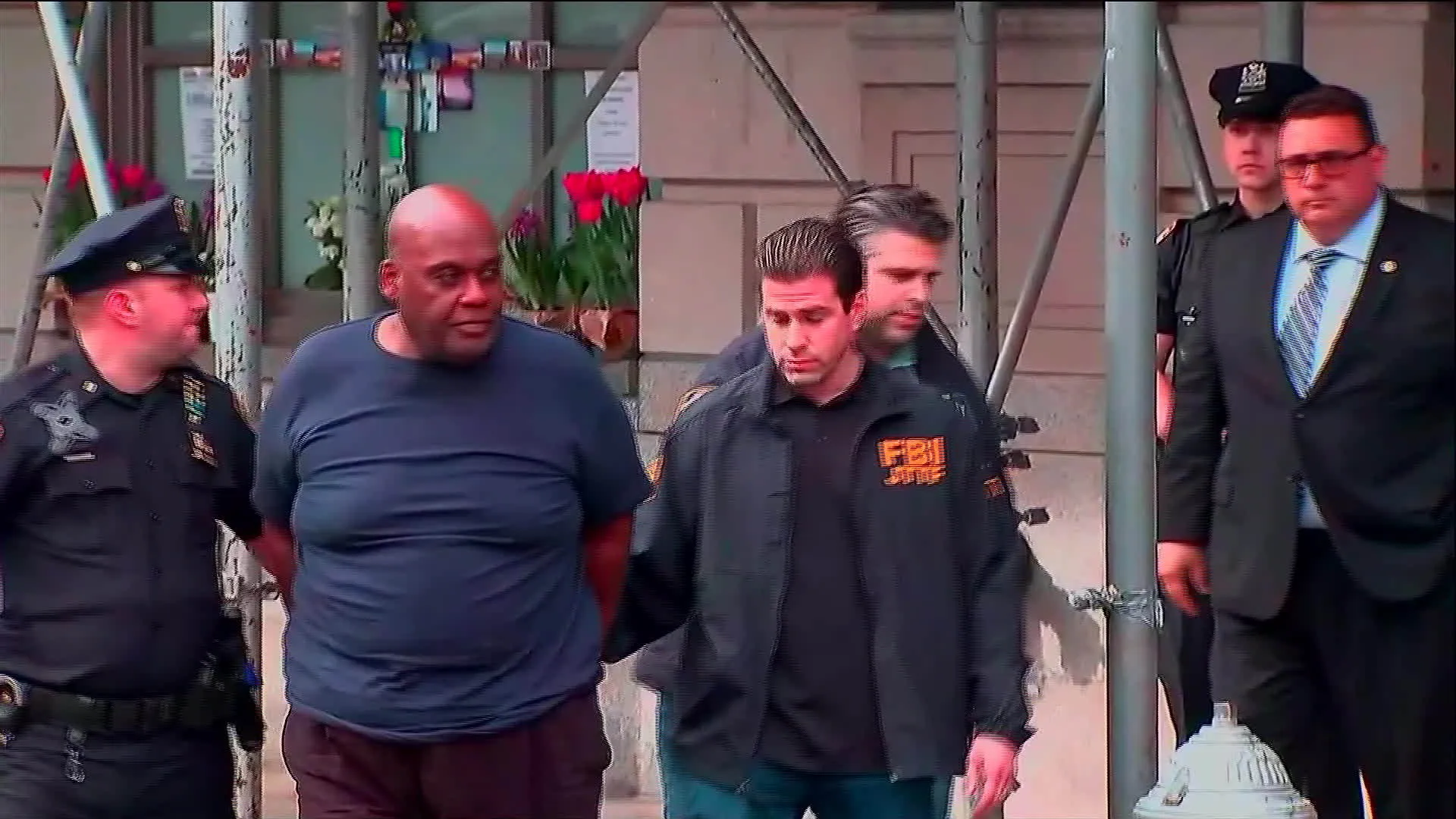 Watch Brooklyn Subway Shooting Suspect Is in Custody - Bloomberg