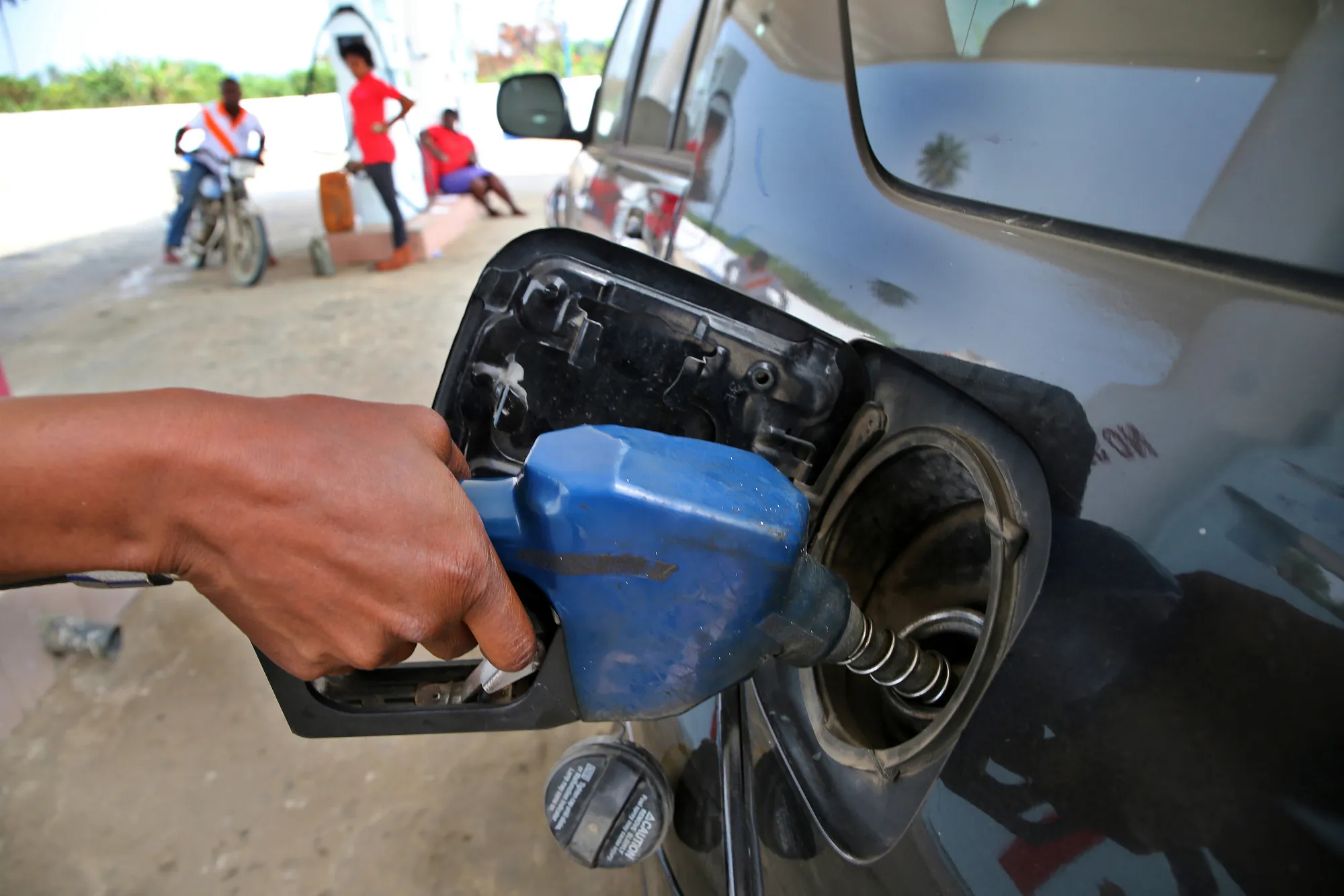 Nigeria Prioritizes Fuel Subsidy Over Health, Education: Chart - Bloomberg