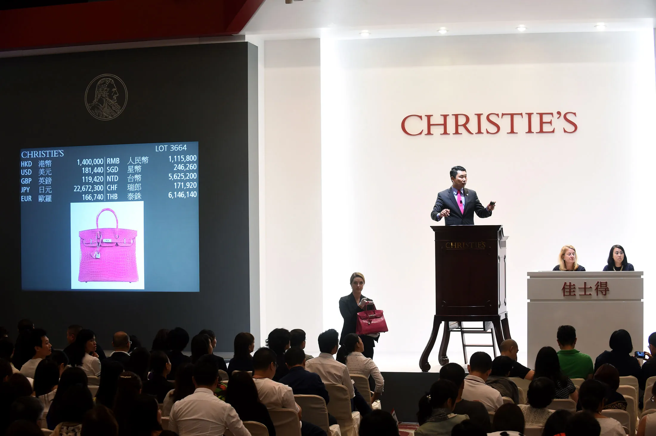 Hermes Birkin Handbag Sells for Record $223,000 in Hong Kong - Bloomberg