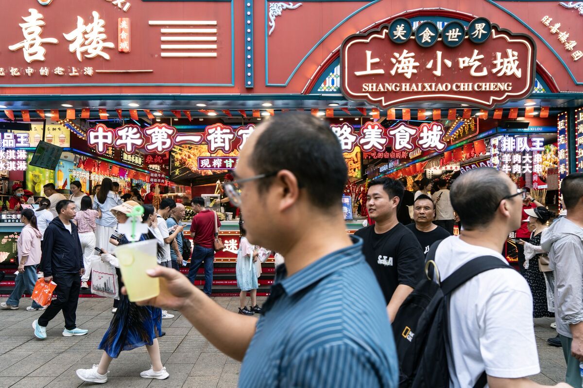 ⚫️ BLOOMBERG: "Calano drasticamente le spese fiscali in Cina: il calo più significativo dal 2021"