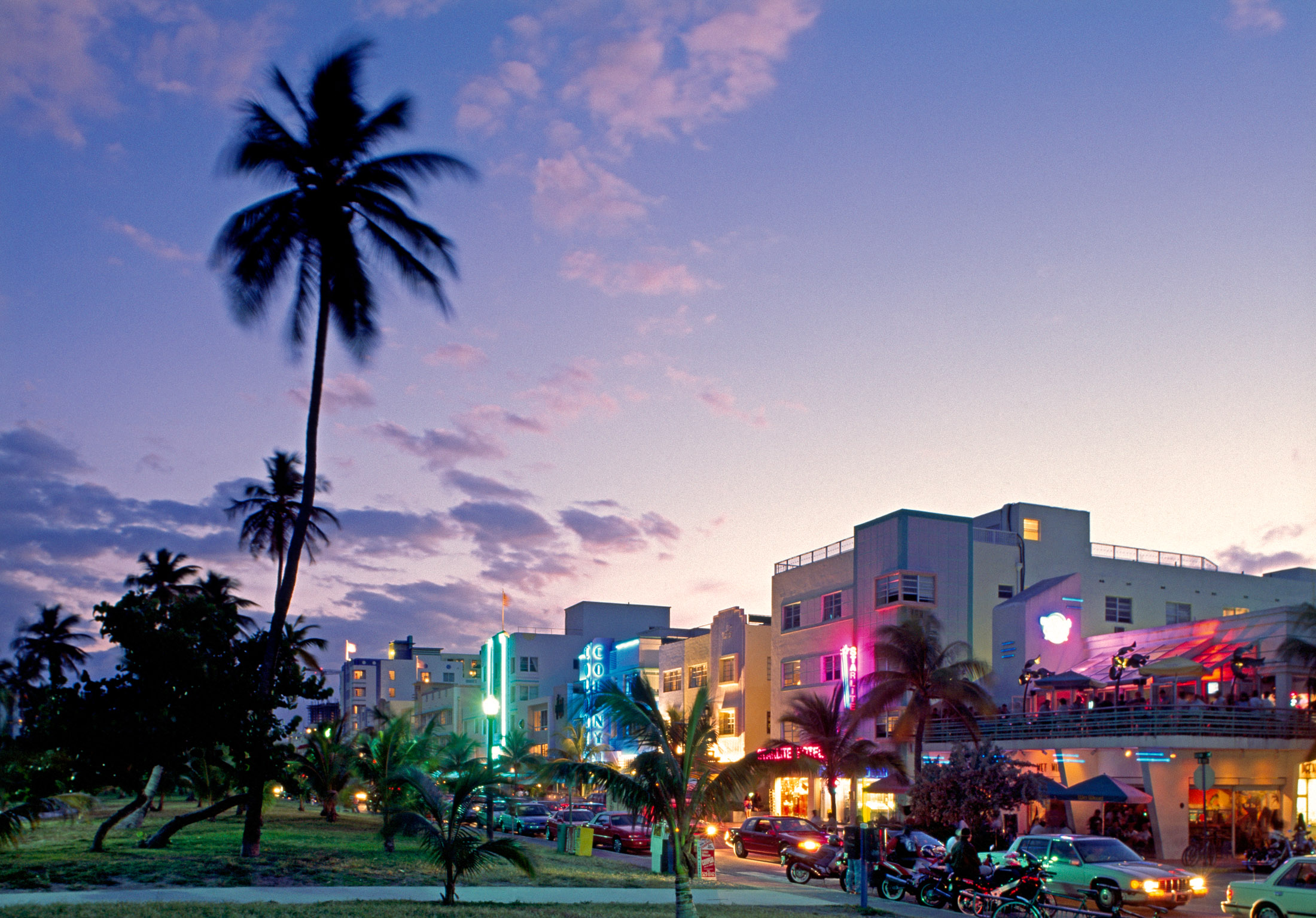 Fun in the sun: All-new Apple Dadeland opens in Miami - 9to5Mac