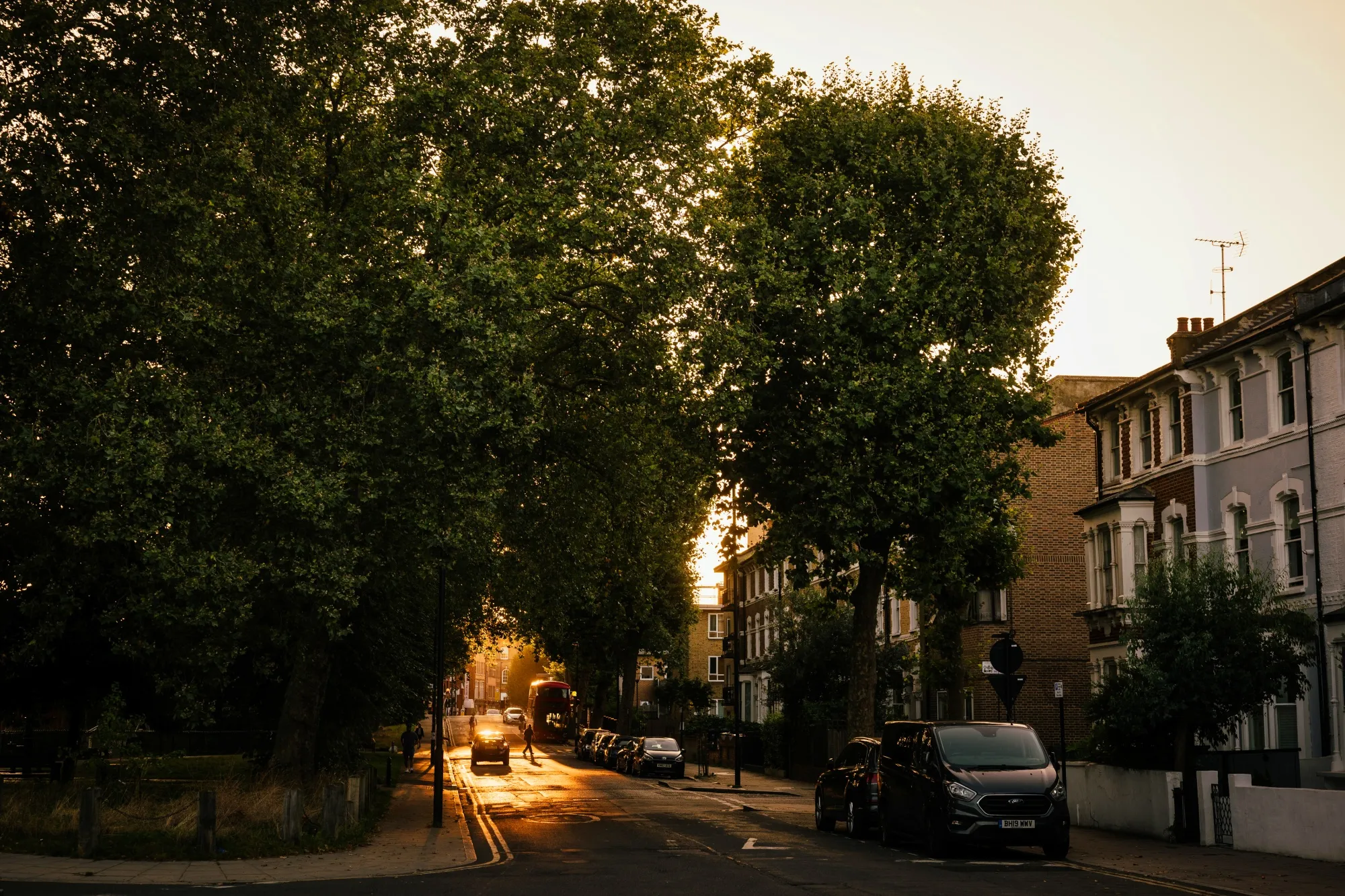 Intensifying heat waves are creating livability issues in cities like London that have&nbsp;long gotten by without air conditioning.