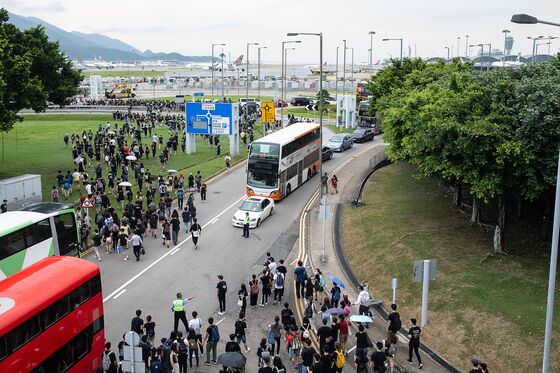 Airport Cancels Flight Check-Ins: Hong Kong Update