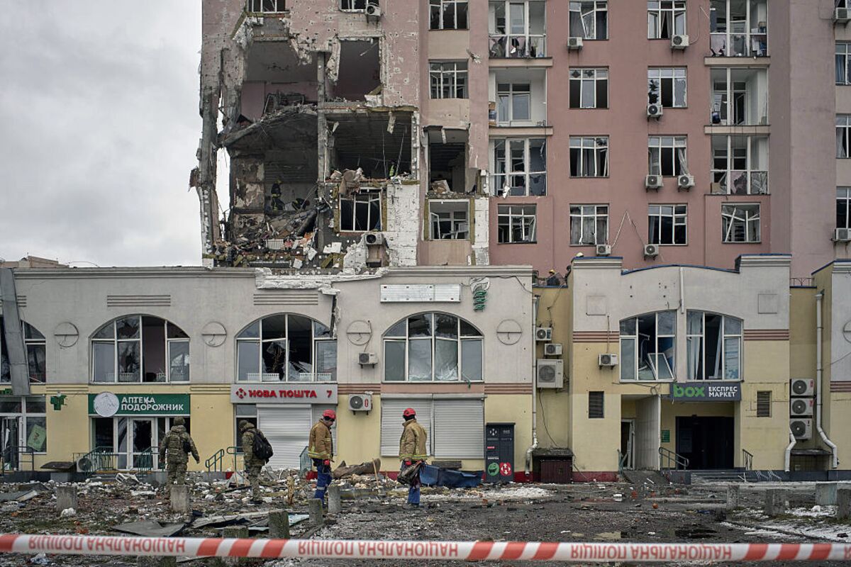 assets.bwbx.io image