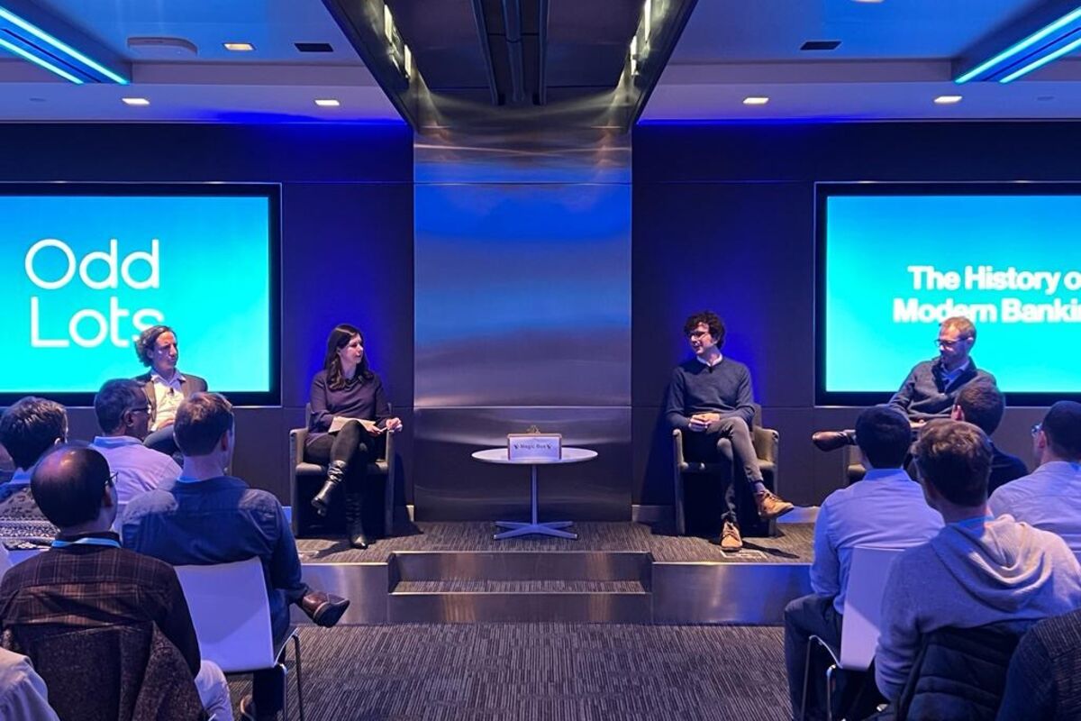 Odd Lots Podcast Live The History Of The Modern Banking System Bloomberg odd-lots-podcast-live-the-history-of-the-modern-banking-system-bloomberg