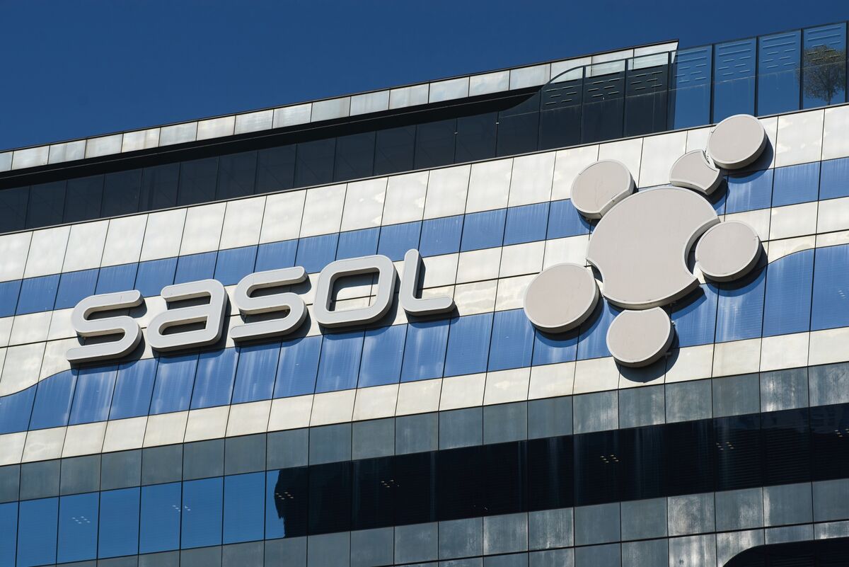 Sasol’s Coal-Based Fuel Boosts Profit as War Drives Oil Price