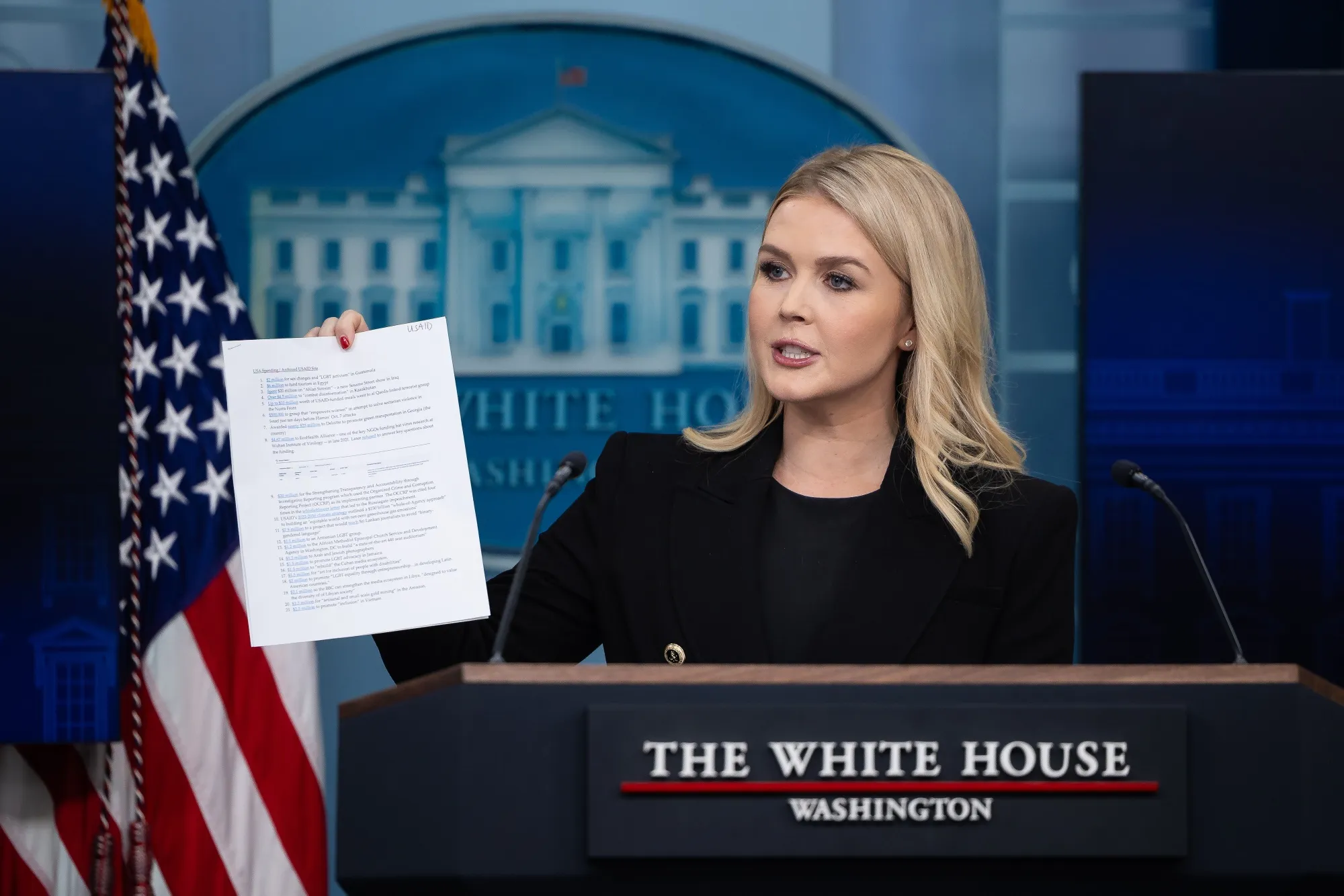 White House Holds Press Briefing