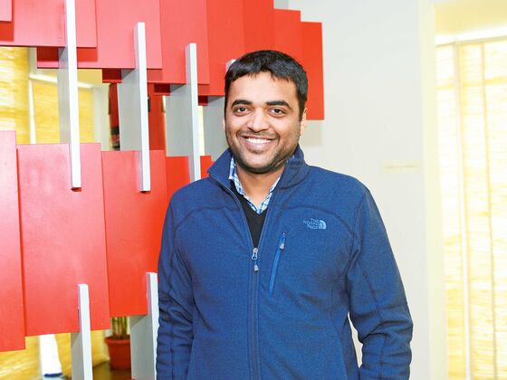 Zomato IPO Vaults 38-Year-Old Founder Among India’s Super Rich