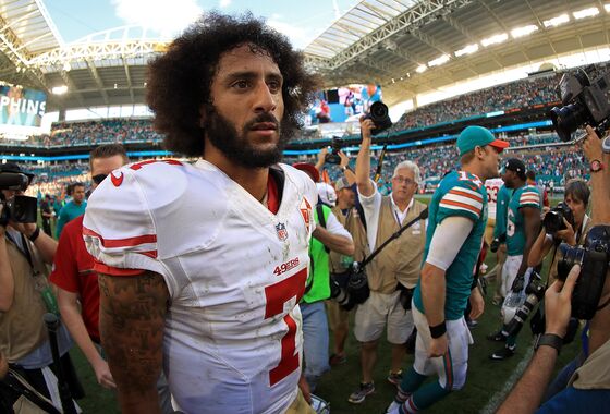 Nike Falls as Critics Fume on Social Media Over Kaepernick Deal