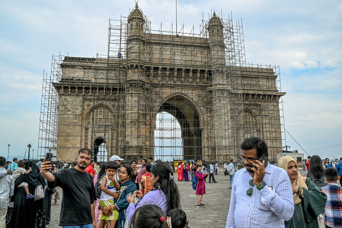 🟪"Il Restauro della Porta dell'India: L'Ultimo Capolavoro di Abha Narain Lambah nella Salvaguardia della Storia di Delhi"