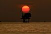 oil rig sun social