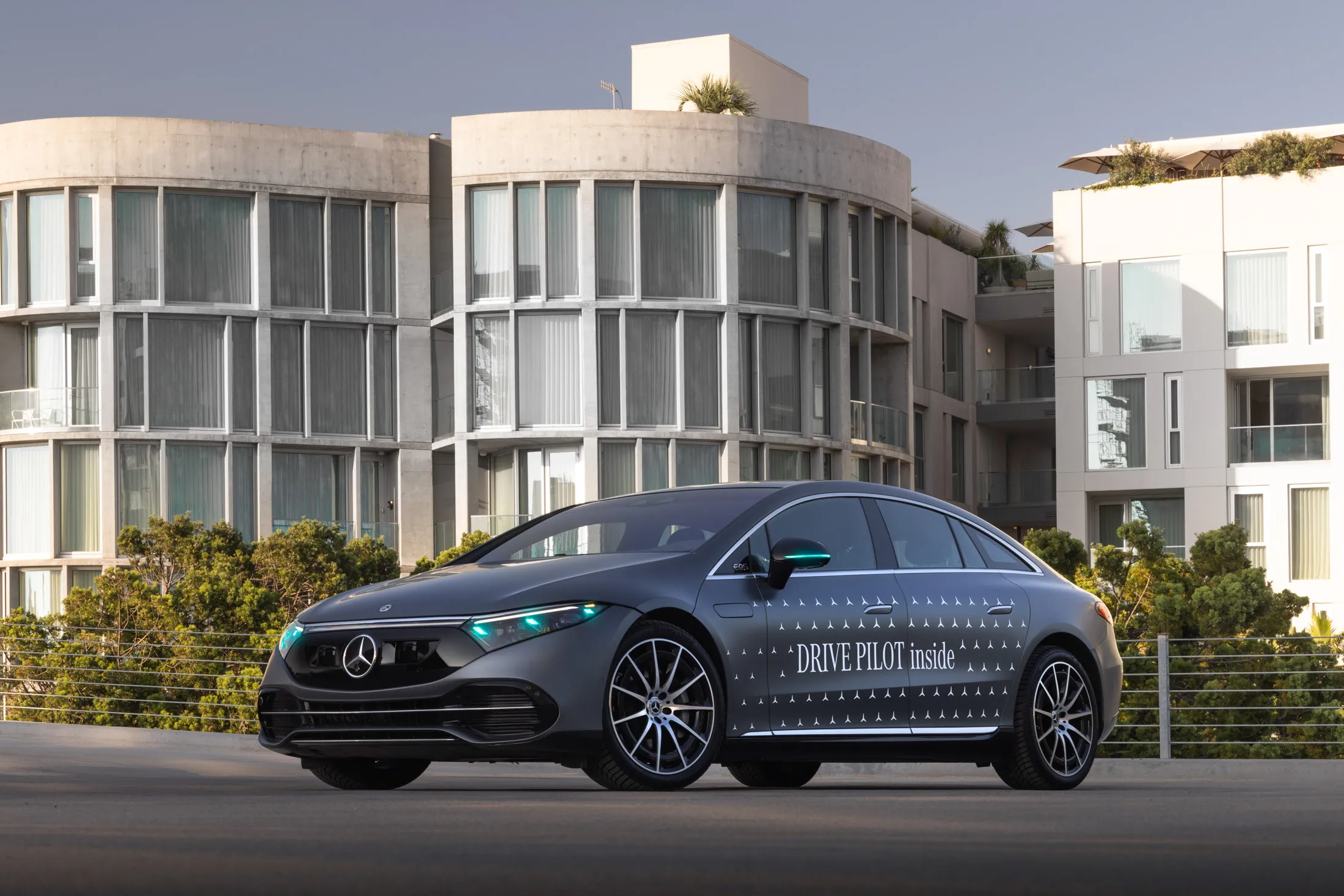 Mercedes-Benz will offer its industry-beating&nbsp;Level 3 hands-free driving service, called Drive Pilot, on its 2024 EQS sedan and 2024 S-Class models.&nbsp;