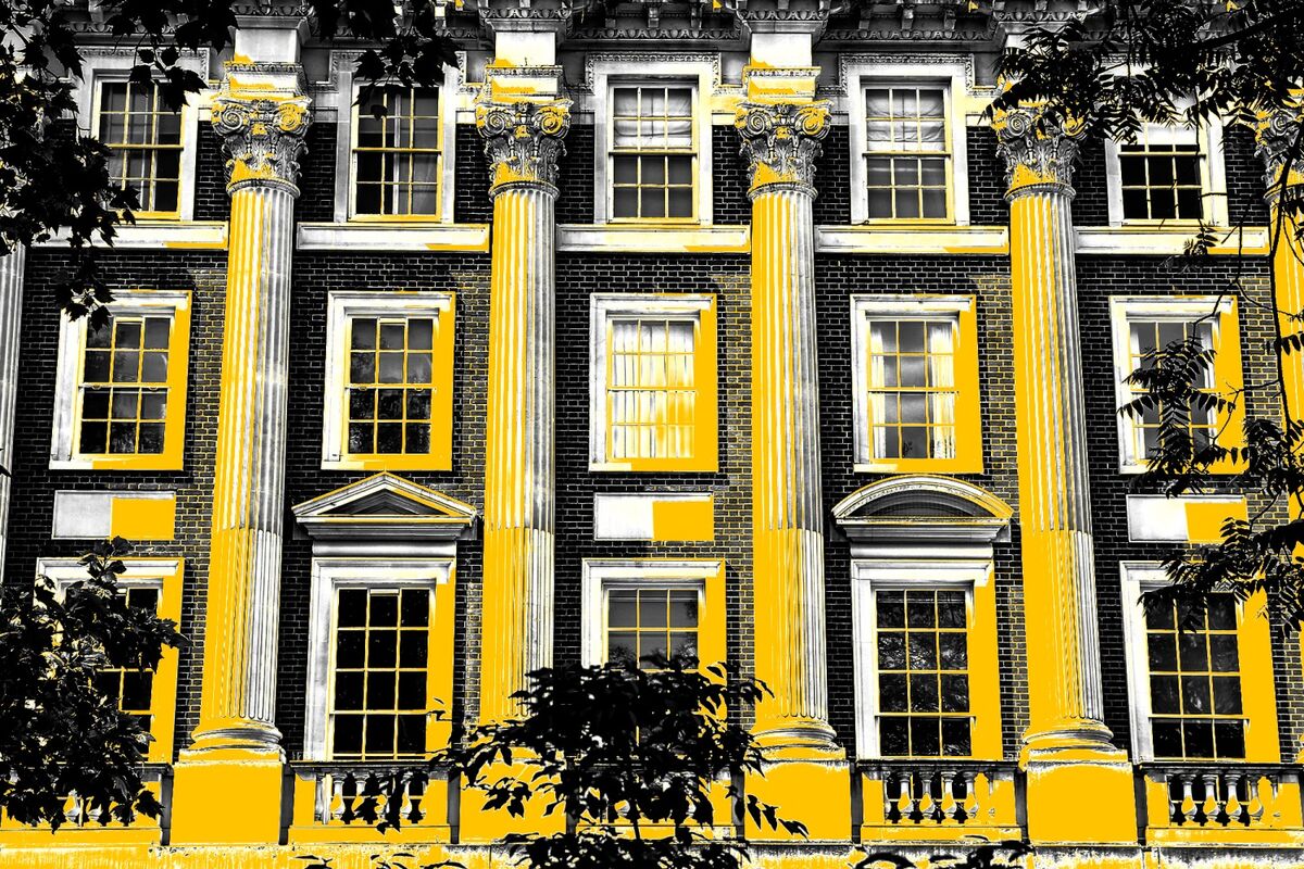 A Billionaire’s £8 Million Kensington ‘Discount’ Prompts an Oscar Wilde Taunt