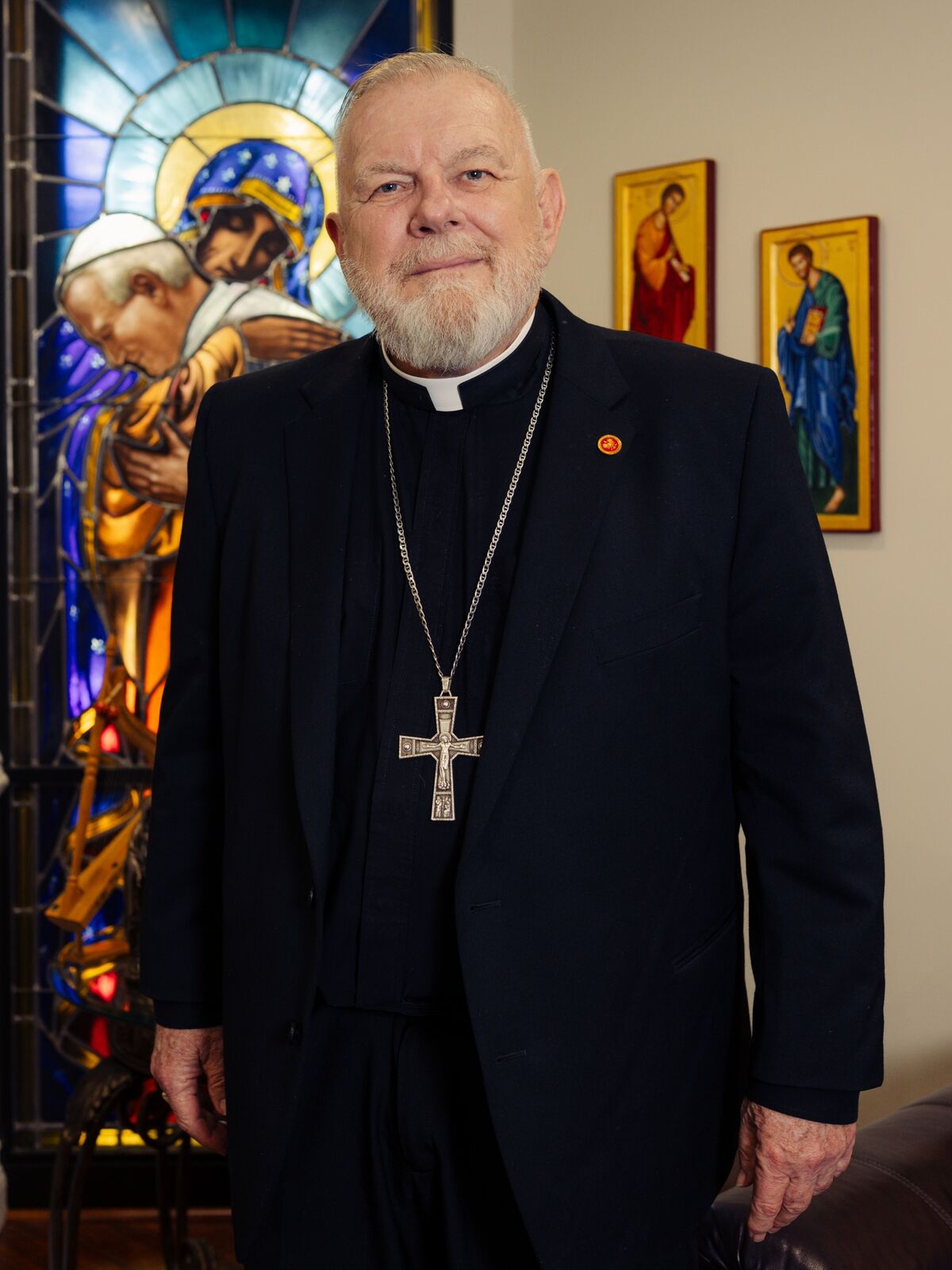 Trump-Loathing Billionaire Teams With Archbishop to Fight Deportations