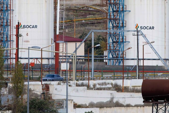 Oil Extraction In Baku