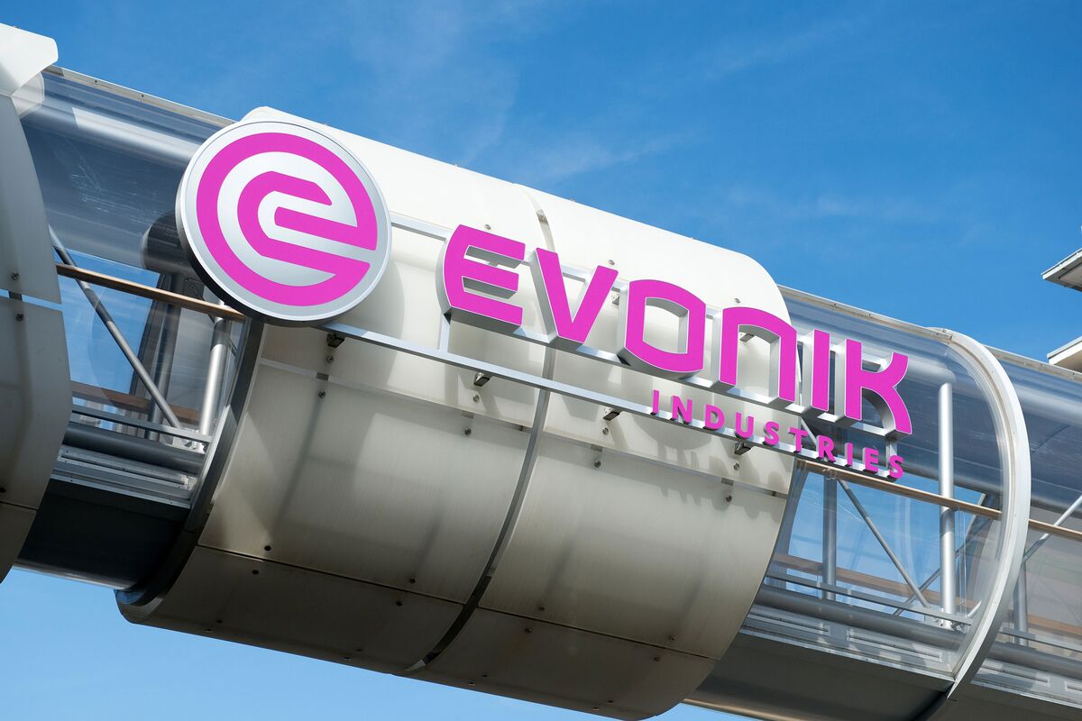 BASF Increases Bid for Chemicals Rival Evonik to Over €11 Billion