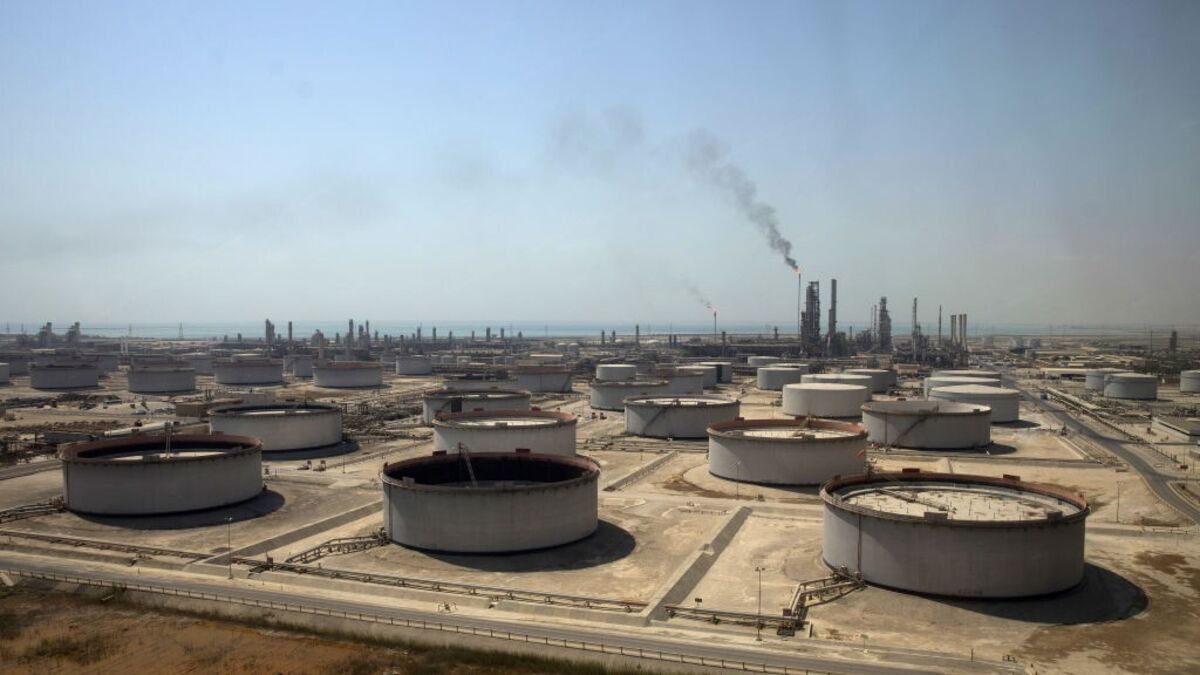 ⚫️ BLOOMBERG: "Mercato del Petrolio: L'OPEC+ Aumenta la Produzione, ma i Prezzi Resteranno Stabili"