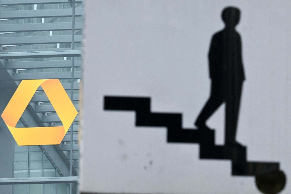 🟪"Rinascita Finanziaria: Commerzbank, Sabadell e Mediobanca Puntano su Strategia e Innovazione"