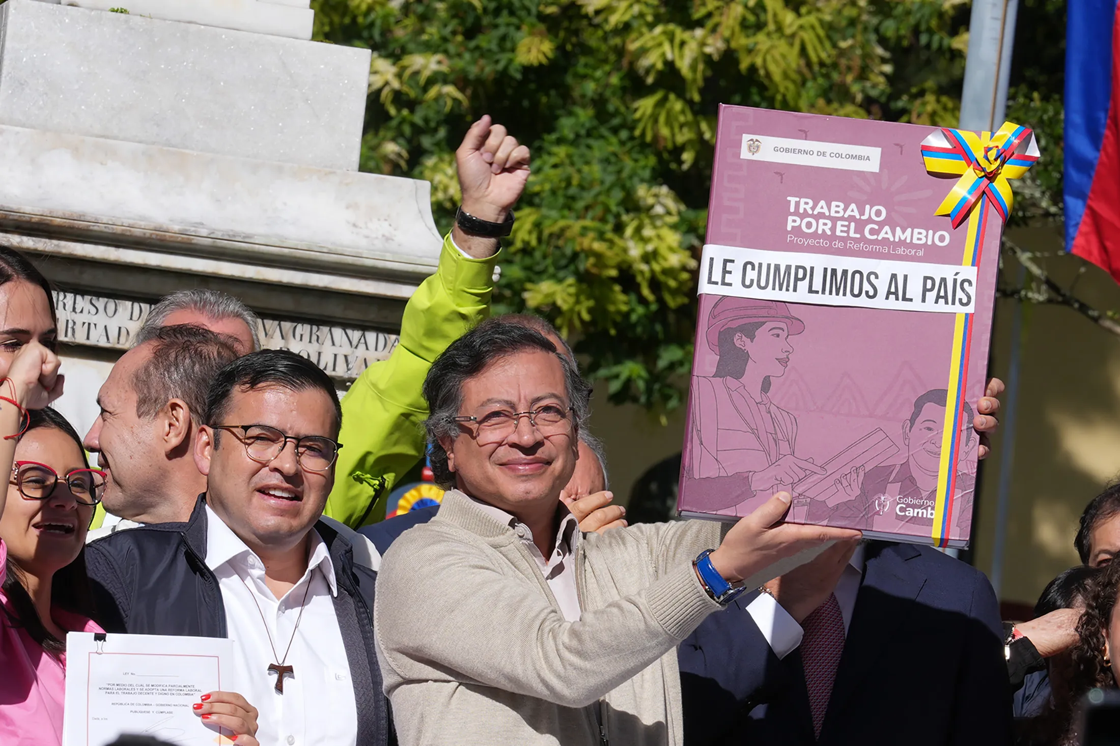 Gustavo Petro sancionó la reforma laboral en Bogotá, Colombia, el 25 de junio de 2025.