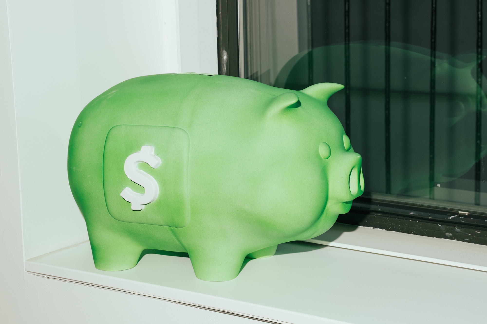 Cash App-branded piggy bank.
