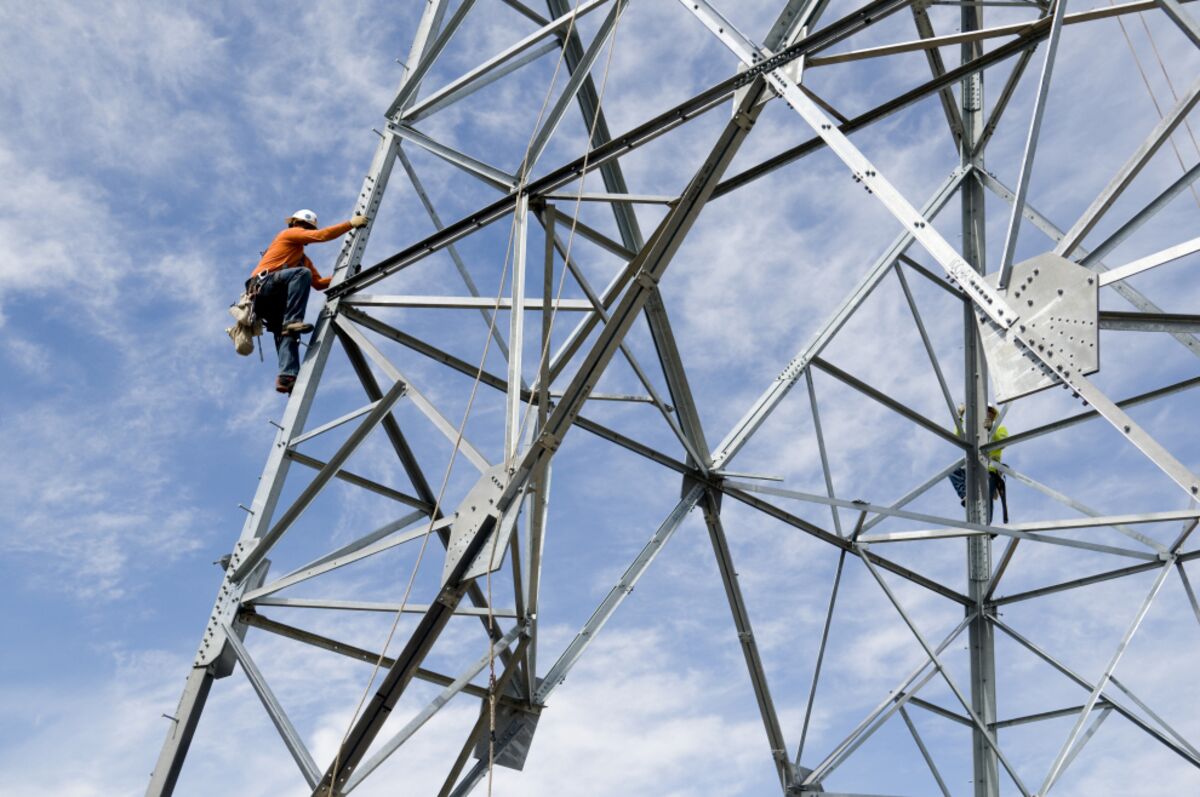 Sempra to Sell 45% of Sempra Infrastructure Partners for $10 Billion