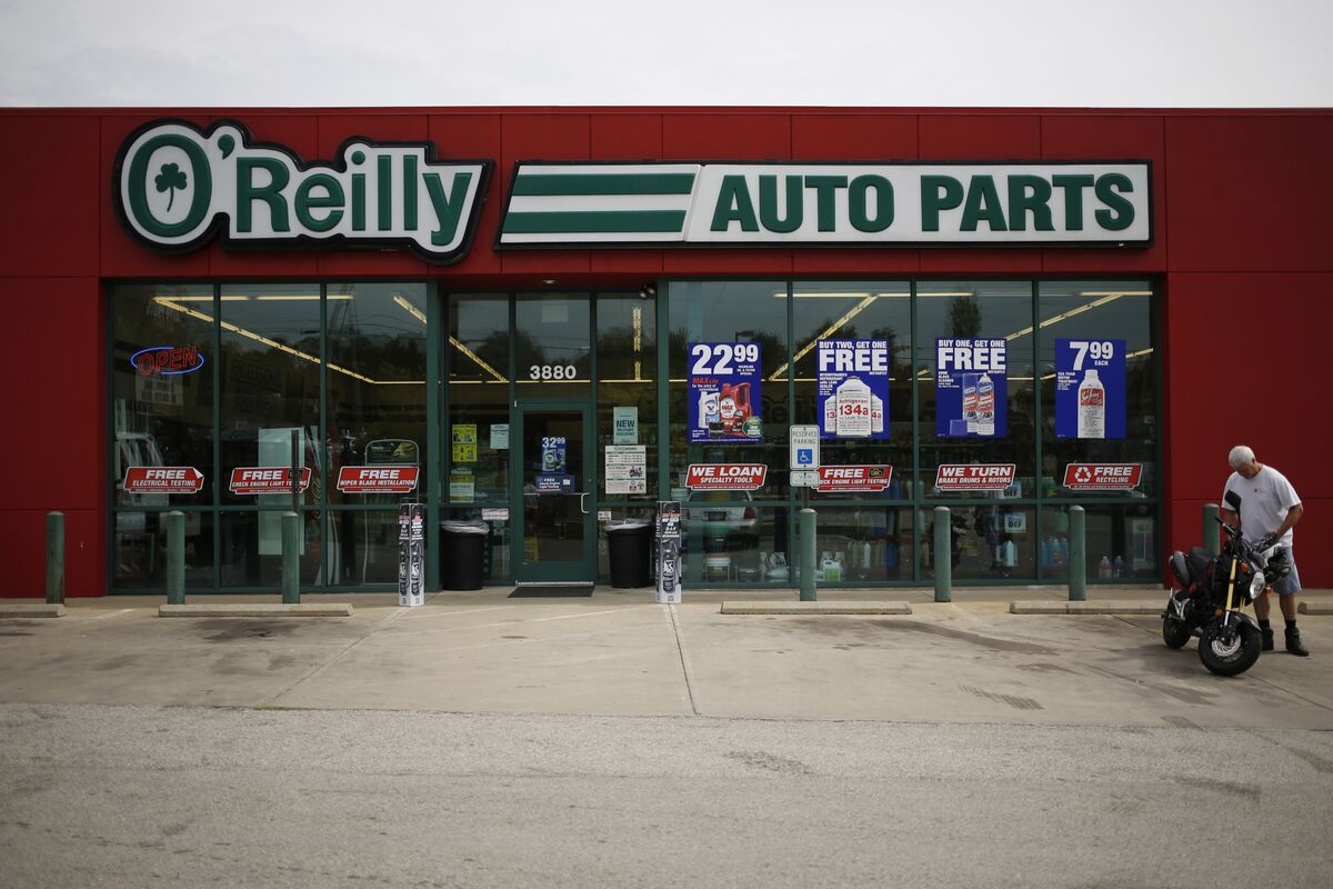 O'Reilly Beats Q3, Raises 2025 Revenue and EPS Outlook