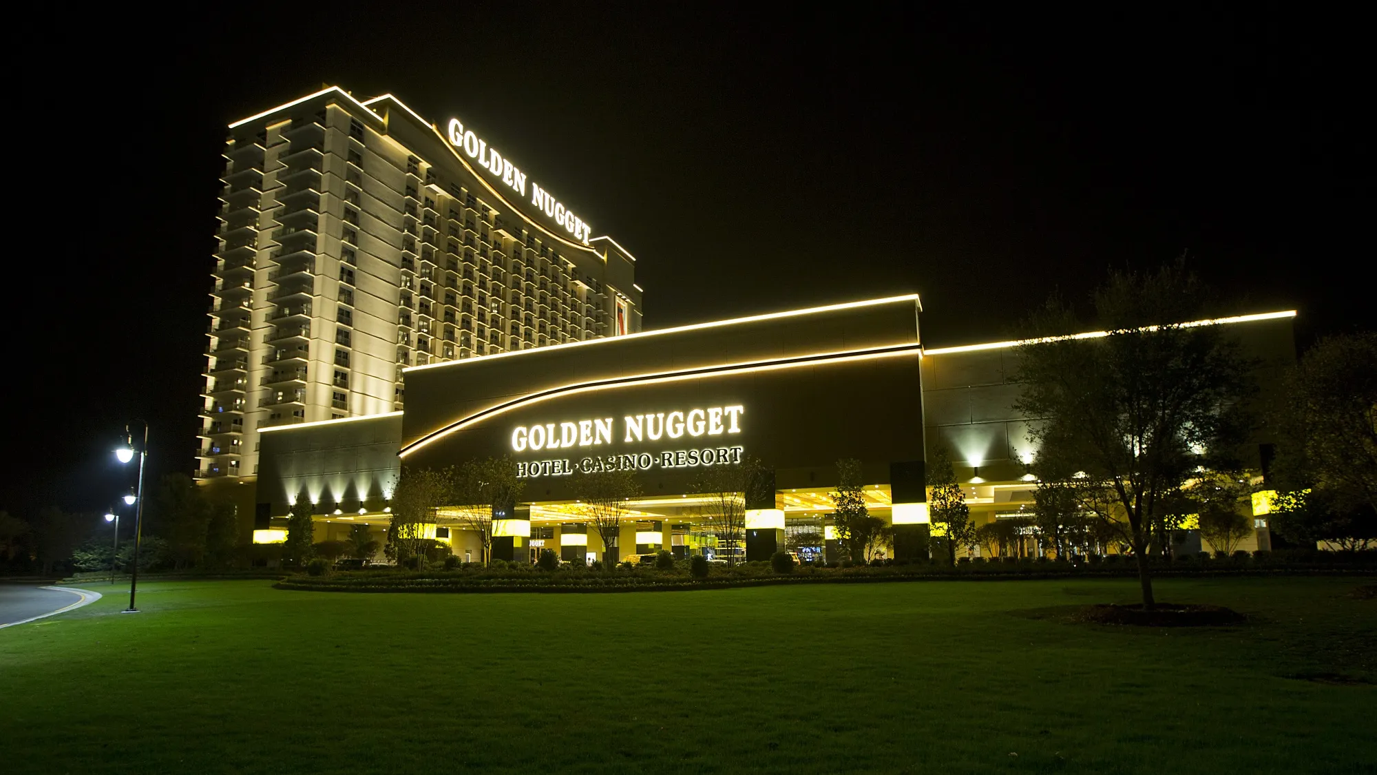 Golden Nuggets Owner, Las Vegas Sands Heirs Want to Bring Gambling to Texas  - Bloomberg