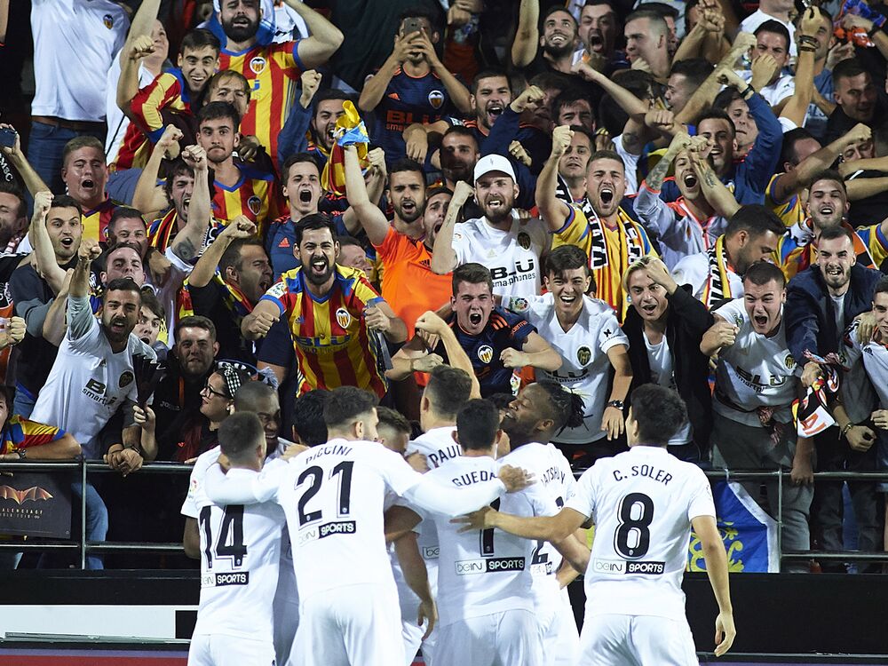 Spanish Soccer League Backs Channel That Flouted U K Match Ban