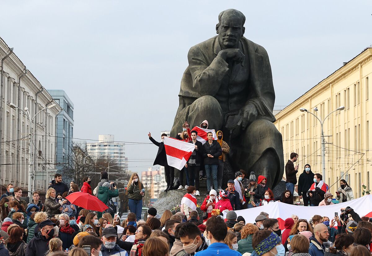 Nearly 3 Months After Vote, Belarus Protests Still Go Strong - Bloomberg